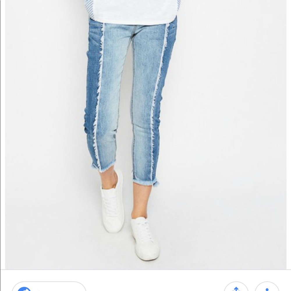 NWOT two toned frayed jeans